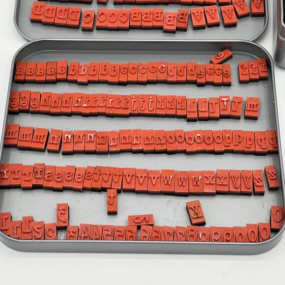 Making Memories Magnetic Stamp Set - Handle, Bases, and Express It Alphabet - Picture 2 of 8